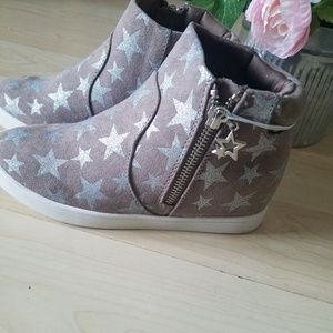 High top Girls Sneakers